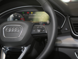 202140 TFSI r {(dio)(ji)