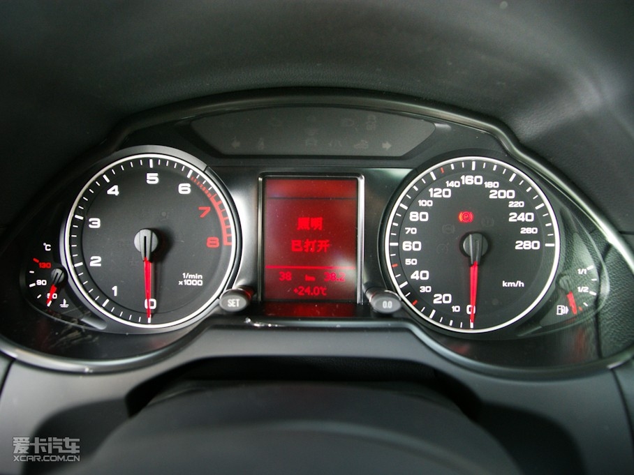 2010?yun)WQ5 2.0T M(jn)ȡ