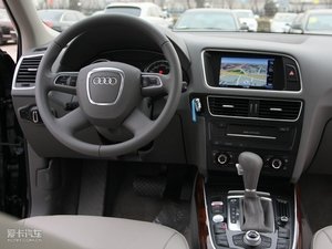 2010款2.0T 舒适型 中控区