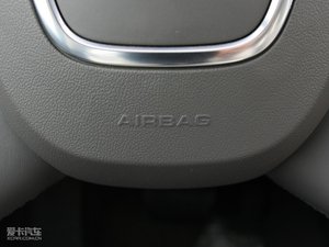 2010款2.0T 舒适型 中控区