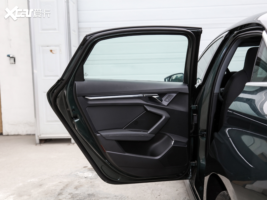 2021WA3 Limousine A3L Limousine 35 TFSI r\