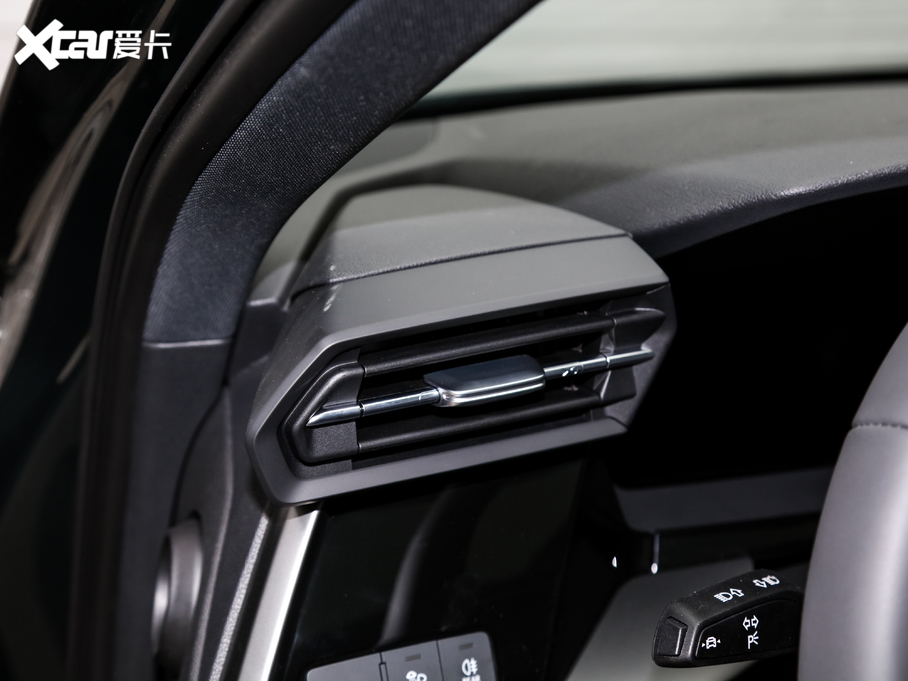 2021WA3 Limousine A3L Limousine 35 TFSI r\