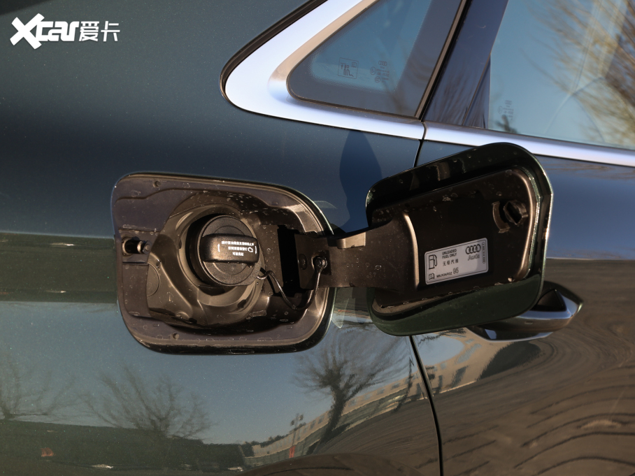 2021?yun)WA3 Limousine A3L Limousine 35 TFSI A\(yn)(dng)