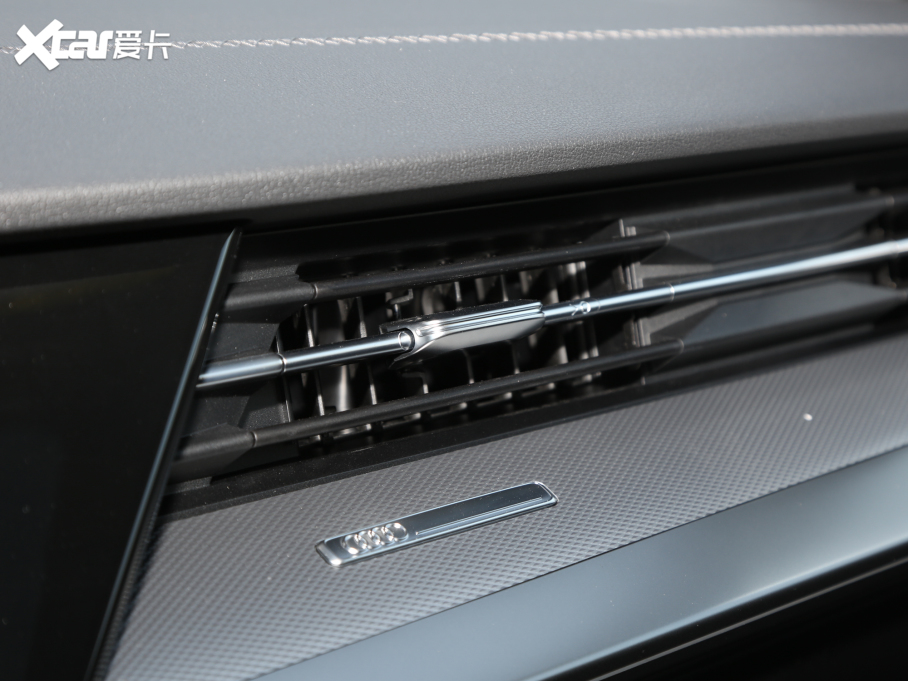 2021?yun)WA3 Limousine A3L Limousine 35 TFSI A\(yn)(dng)