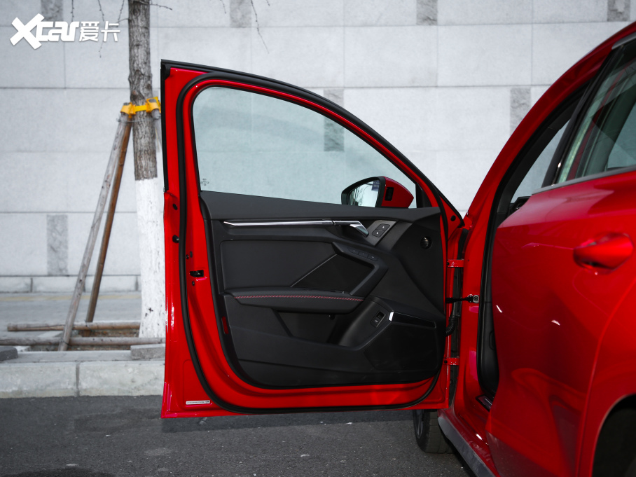 2021?yun)WA3 Limousine A3L Limousine 35 TFSI A\(yn)(dng)