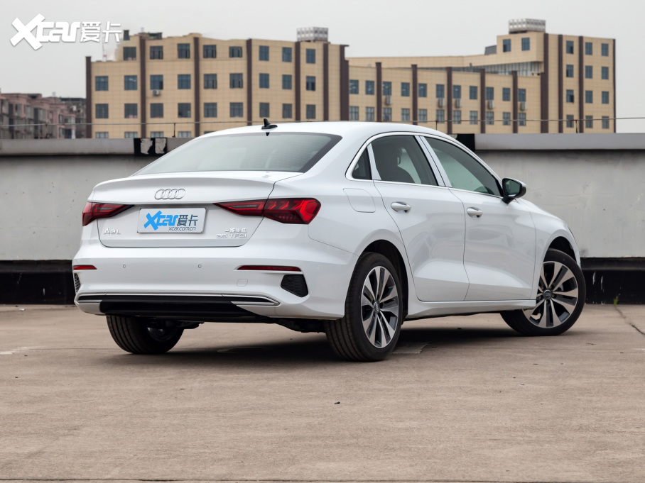 2021?yun)WA3 Limousine A3L Limousine 35 TFSI M(jn)ȡ