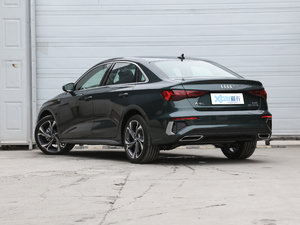 2021A(y)3L Limousine 35 TFSI r\ 45