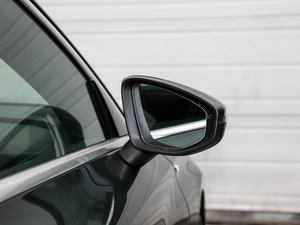 2021A3L Limousine 35 TFSI r\ ^