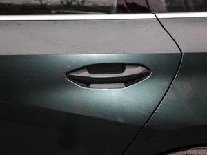 2021A3L Limousine 35 TFSI r\ ^