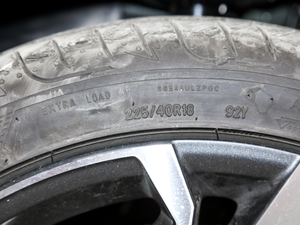 2021A(y)3L Limousine 35 TFSI r\ ݆̥ߴ