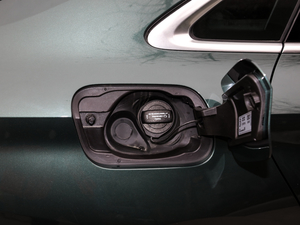 2021A3L Limousine 35 TFSI r\ ^