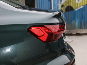 2021A3L Limousine 35 TFSI r\ ^