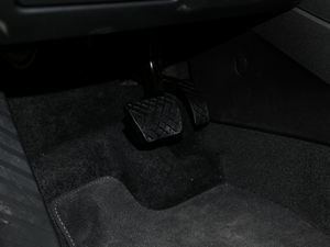 2021A(y)3L Limousine 35 TFSI r(sh)\(yn)(dng) g