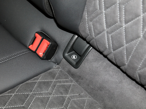 2021A(y)3L Limousine 35 TFSI r(sh)\(yn)(dng) g