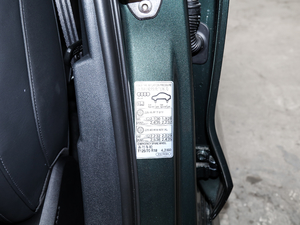 2021A(y)3L Limousine 35 TFSI r(sh)\(yn)(dng) g