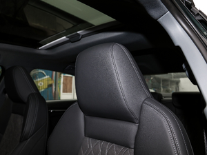 2021A(y)3L Limousine 35 TFSI r(sh)\(yn)(dng) g