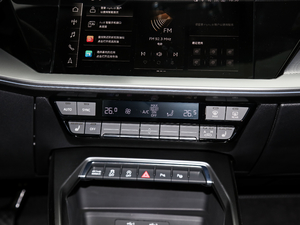 2021A3L Limousine 35 TFSI r\ {{