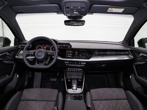 2021A3L Limousine 35 TFSI r\ ȫ