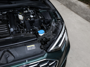 2021A3L Limousine 35 TFSI r\ 