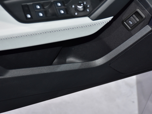 2021A3L Limousine 35 TFSI A g