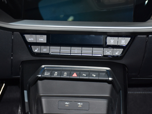 2021A3L Limousine 35 TFSI A п؅^