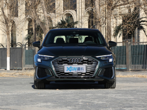 2021A3L Limousine 35 TFSI A\ ǰ