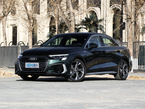 2021A3L Limousine 35 TFSI A\ ǰ45