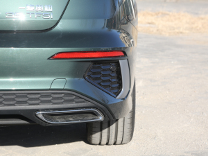 2021A3L Limousine 35 TFSI A\ ^