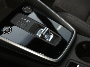 2021A3L Limousine 35 TFSI A\ п؅^