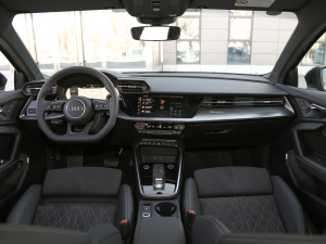 2021A3L Limousine 35 TFSI A\ ȫ