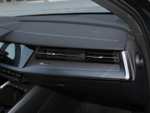 2021A3L Limousine 35 TFSI A\ п؅^