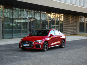 2021A3L Limousine 35 TFSI A\ w^