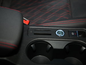 2021A3L Limousine 35 TFSI A\ g