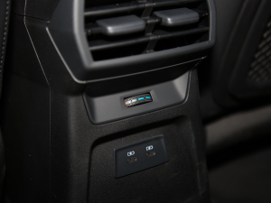 2021A3L Limousine 35 TFSI A\ g