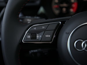 2021A3L Limousine 35 TFSI A\ п؅^