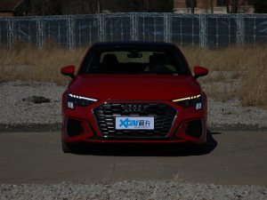 2021A3L Limousine 35 TFSI A\ 