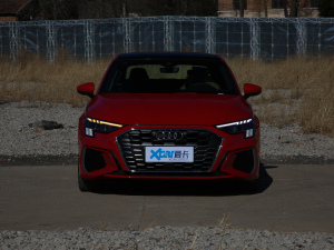 2021A3L Limousine 35 TFSI A\ 