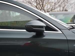 2021A3L Limousine 35 TFSI A ^