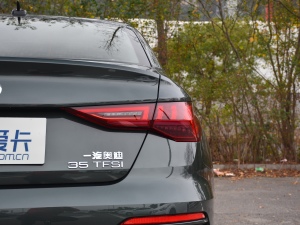 2021A3L Limousine 35 TFSI A β