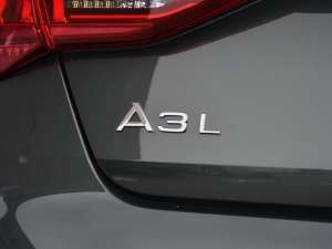 2021A3L Limousine 35 TFSI A ^