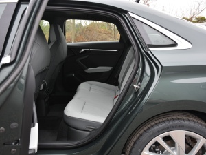 2021A3L Limousine 35 TFSI A ſg