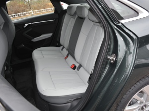 2021A3L Limousine 35 TFSI A 