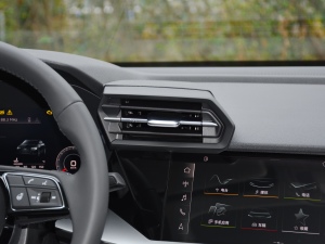 2021A3L Limousine 35 TFSI A {L