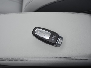 2021A3L Limousine 35 TFSI A ܇耳