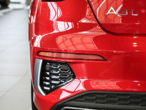 2021A(y)3L Limousine 35 TFSI M(jn)ȡ\(yn)(dng) (x)(ji)^