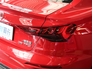 2021A(y)3L Limousine 35 TFSI M(jn)ȡ\(yn)(dng) (x)(ji)^