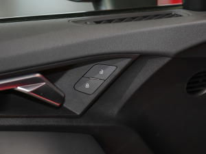 2021A3L Limousine 35 TFSI Mȡ\ g