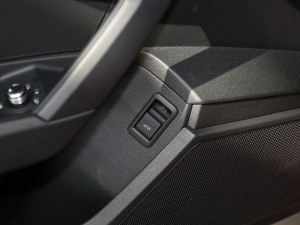 2021A3L Limousine 35 TFSI Mȡ\ g