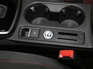 2021A3L Limousine 35 TFSI Mȡ\ g