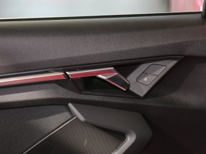 2021A3L Limousine 35 TFSI Mȡ\ g